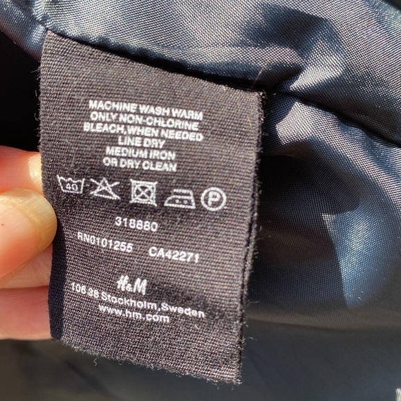 🌸H&M blue pin stripe blazer - Picture 13 of 13